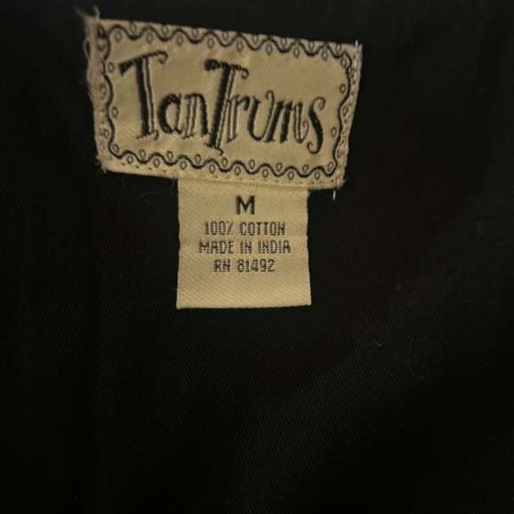 Vintage Tantrums embroidered vest - Picture 3 of 3